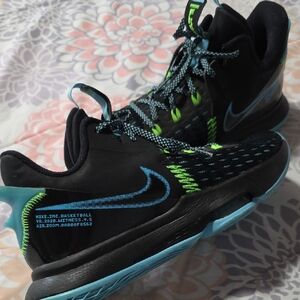 Nike Black and Blue Athletic Shoes